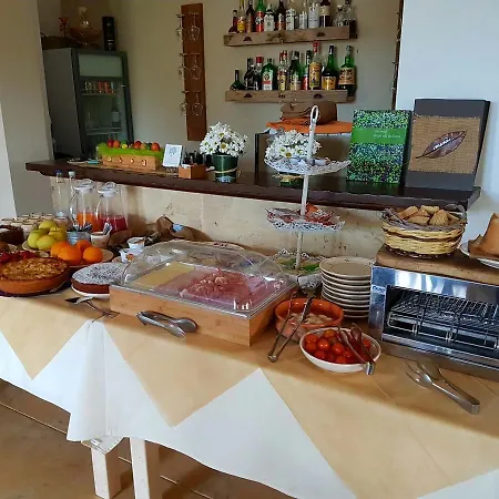 Κατάλυμα σε φάρμα Calamate