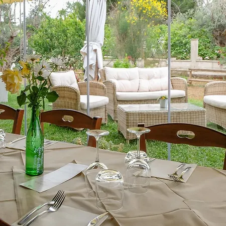 Κατάλυμα σε φάρμα Calamate *